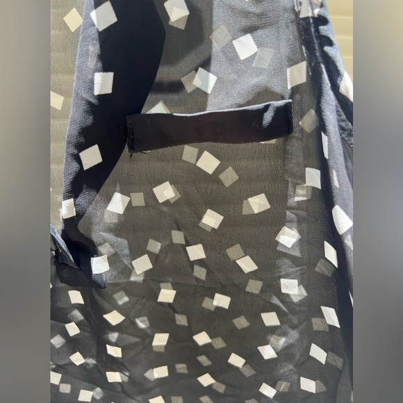 Beautiful Block Design Sheer Blouse - Picture 5 of 9